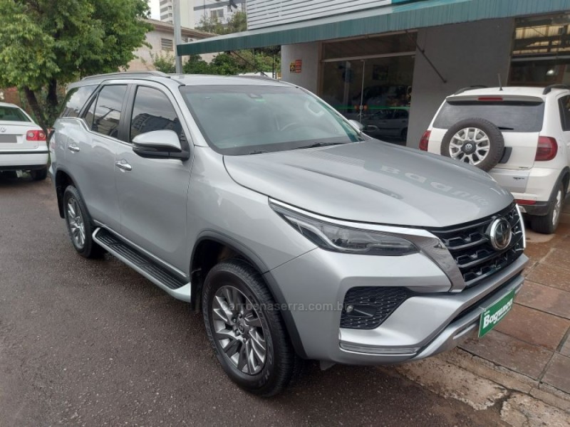 hilux sw4 2.8 srx 4x4 7 lugares 16v turbo intercooler diesel 4p automatico 2021 novo hamburgo