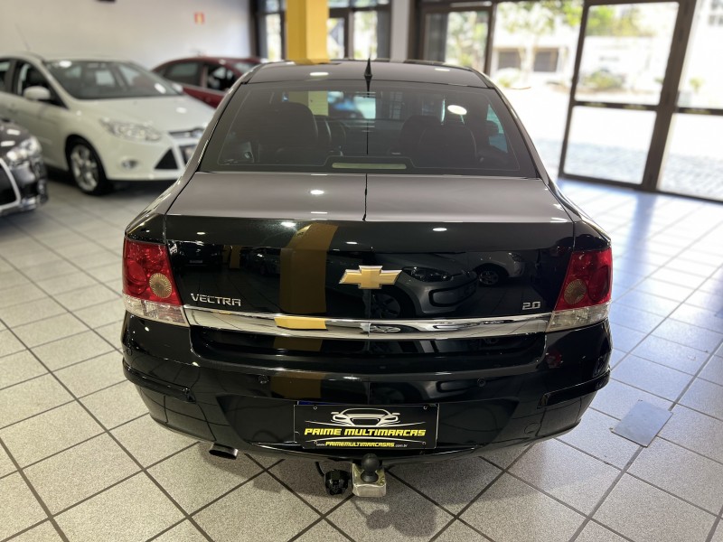 VECTRA 2.0 MPFI EXPRESSION 8V 140CV FLEX 4P MANUAL - 2009 - CAXIAS DO SUL