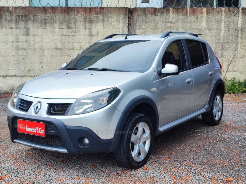 SANDERO 1.6 STEPWAY 16V FLEX 4P MANUAL - 2011 - FARROUPILHA