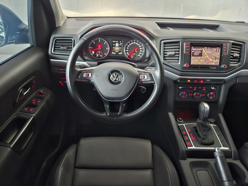 AMAROK 3.0 V6 TDI HIGHLINE CD DIESEL 4MOTION AUTOMÁTICO - 2023 - FARROUPILHA