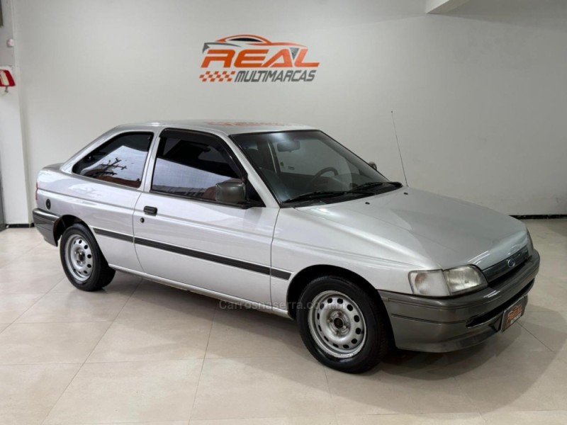 ESCORT 1.8 GL 8V GASOLINA 2P MANUAL - 1994 - CAXIAS DO SUL