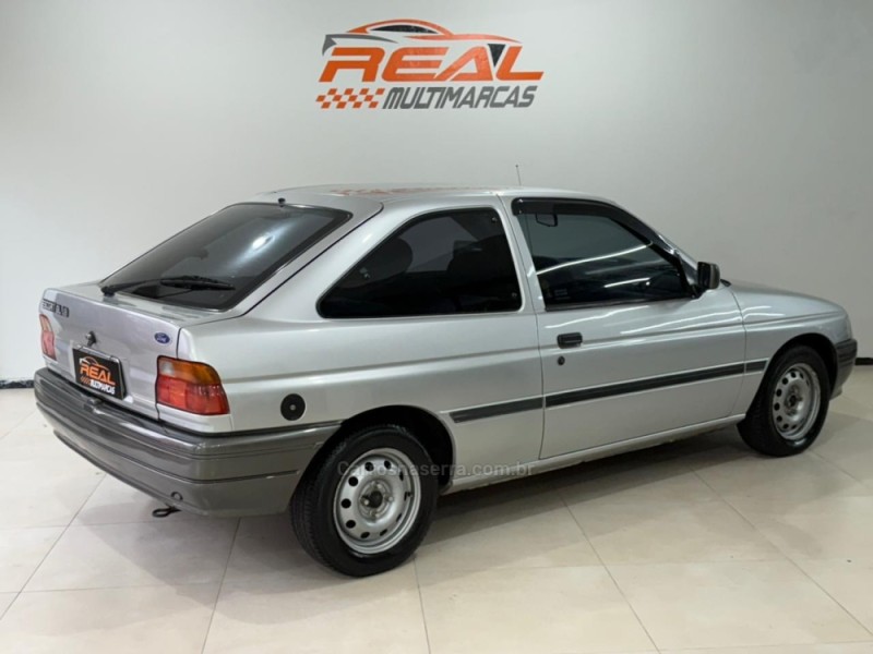 ESCORT 1.8 GL 8V GASOLINA 2P MANUAL - 1994 - CAXIAS DO SUL