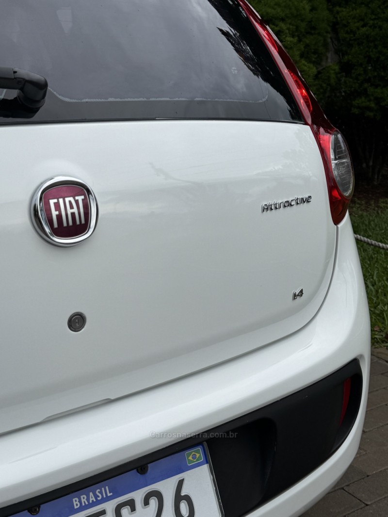 PALIO 1.4 MPI ATTRACTIVE 8V FLEX 4P MANUAL - 2013 - ENCANTADO