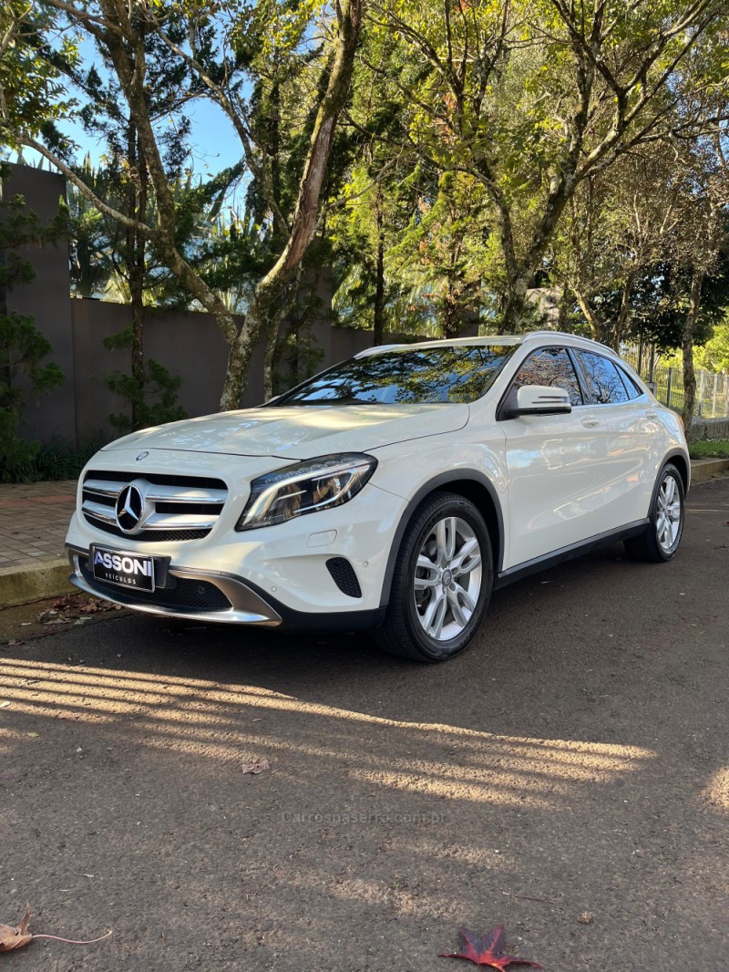 gla 200 1.6 cgi advance 16v turbo flex 4p automatico 2015 erechim