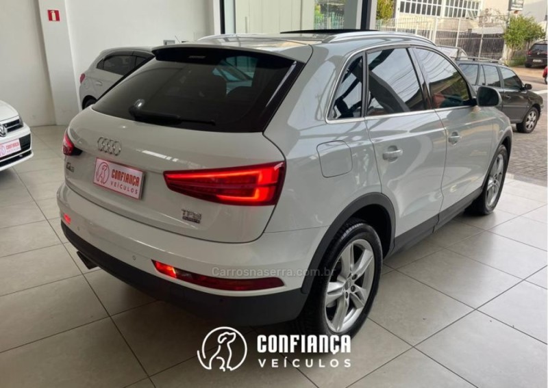 Q3 2.0 TFSI AMBIENTE QUATTRO 4P GASOLINA S TRONIC - 2016 - BENTO GONçALVES