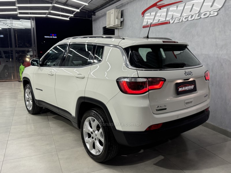 COMPASS 2.0 16V DIESEL LONGITUDE 4X4 AUTOMÁTICO - 2021 - SAPIRANGA