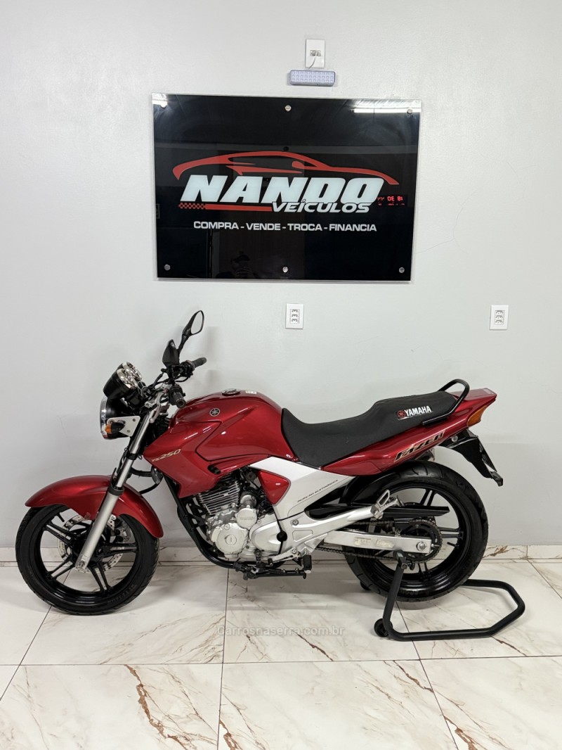 FAZER YS 250 - 2008 - SAPIRANGA