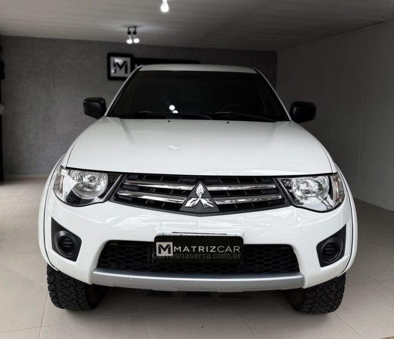 l200 triton 2.4 hls 4x2 cd 16v flex 4p manual 2016 canela