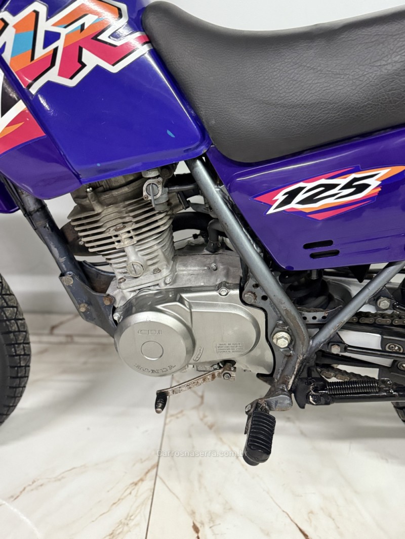 XLR 125  - 1997 - SAPIRANGA