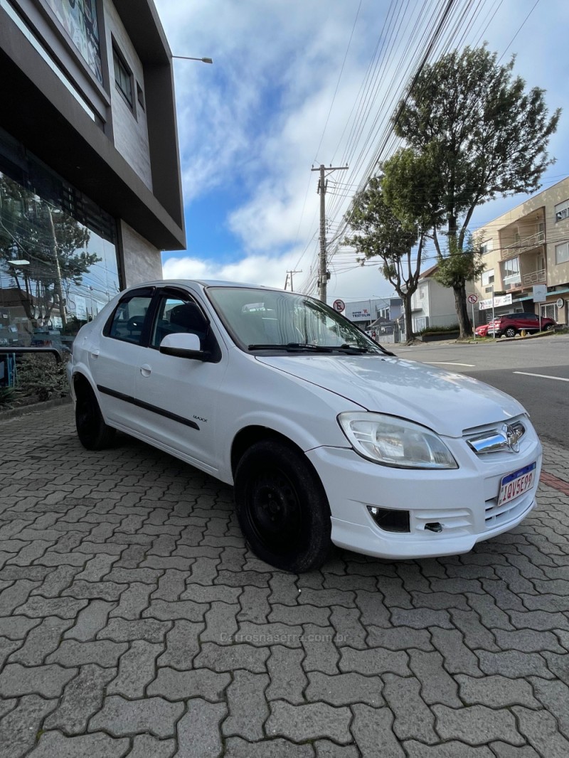 PRISMA 1.4 MPFI MAXX 8V FLEX 4P MANUAL - 2012 - CAXIAS DO SUL