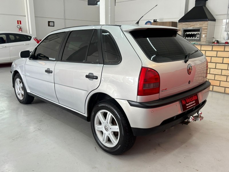 GOL 1.8 MI RALLYE 8V FLEX 4P MANUAL G.III - 2005 - CAXIAS DO SUL
