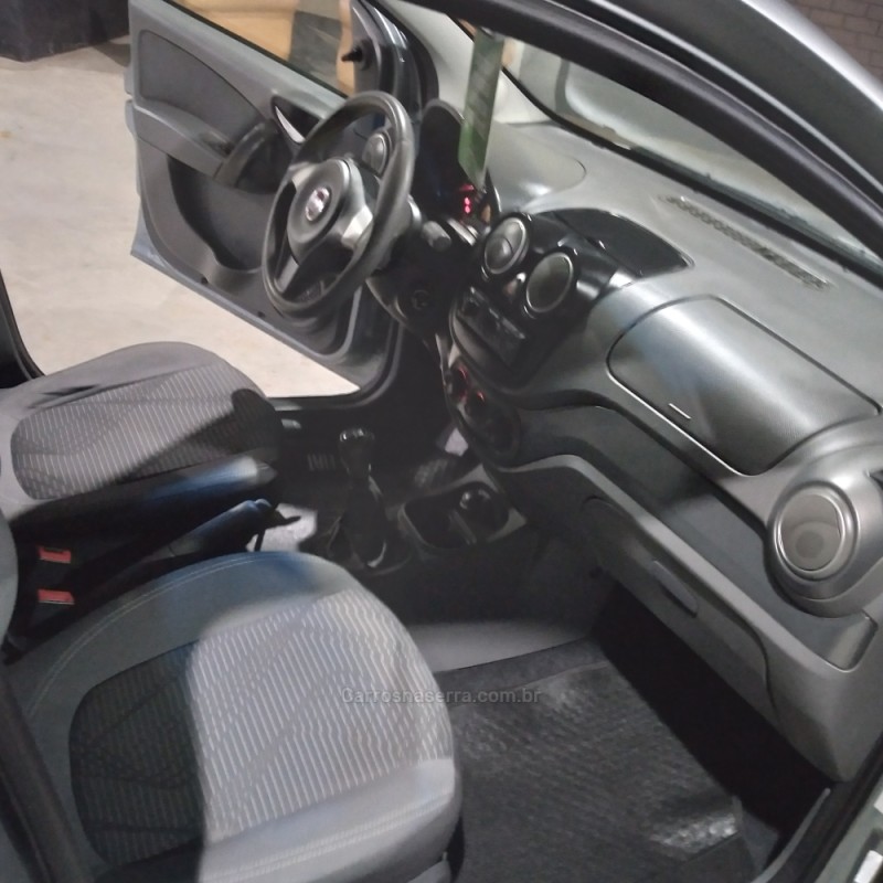 PALIO 1.4 EVO ATTRACTIVE ITALIA 8V FLEX 5P MANUAL - 2012 - NOVO HAMBURGO