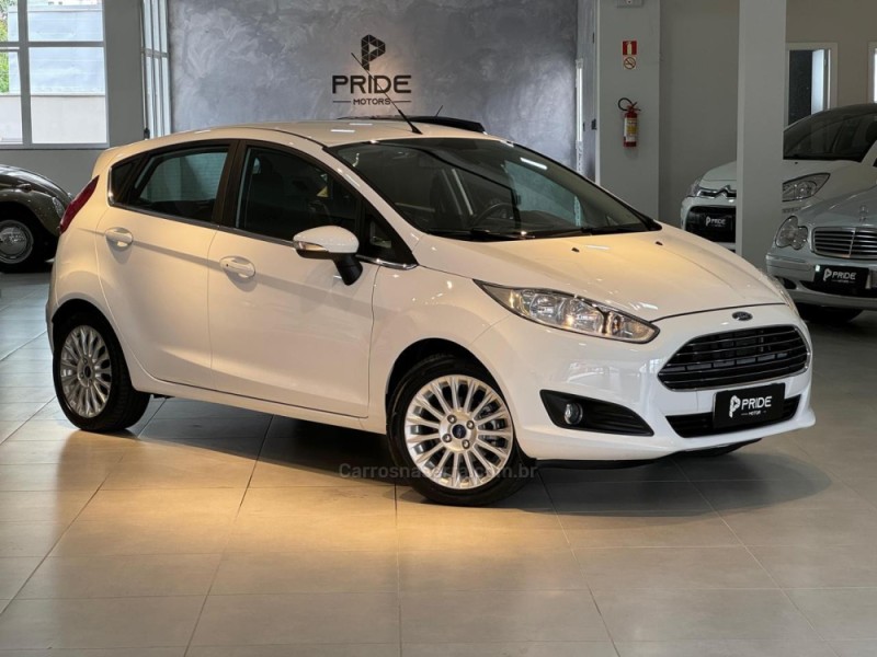 fiesta 1.6 titanium plus hatch 16v flex 4p automatico 2017 caxias do sul