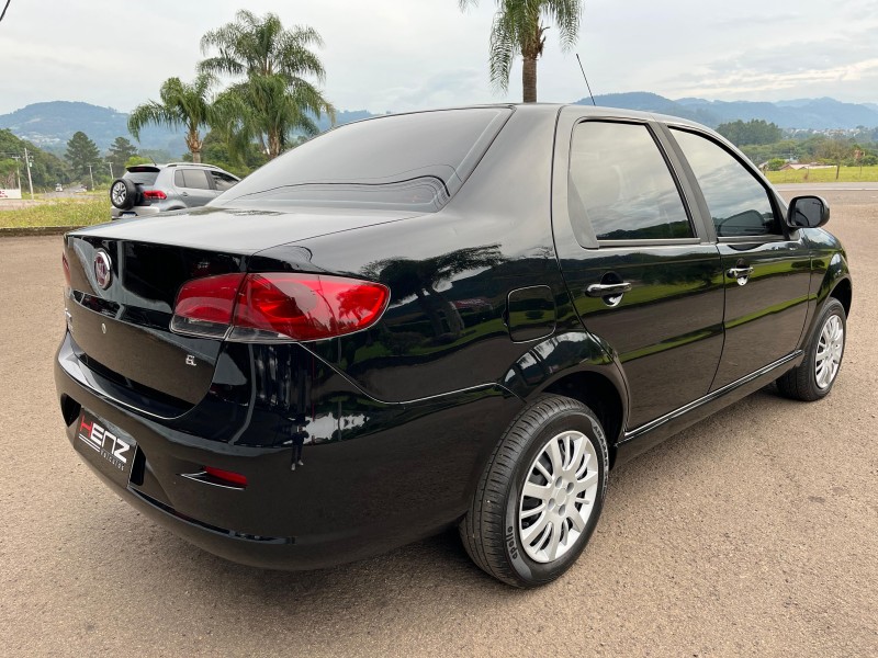 SIENA 1.0 MPI EL 8V FLEX 4P MANUAL - 2015 - BOM PRINCíPIO