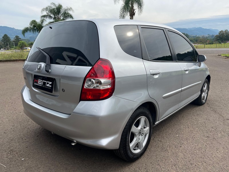 FIT 1.5 LX 16V FLEX 4P AUTOMÁTICO - 2008 - BOM PRINCíPIO