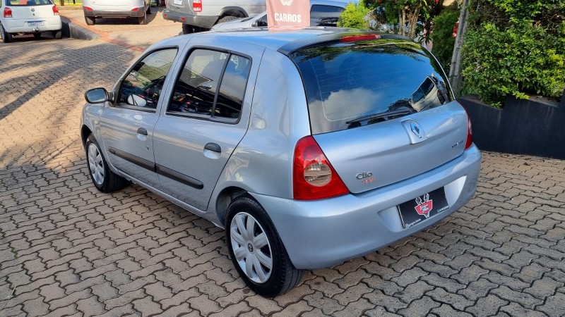 CLIO 1.0 EXPRESSION 16V FLEX 4P MANUAL - 2008 - TEUTôNIA