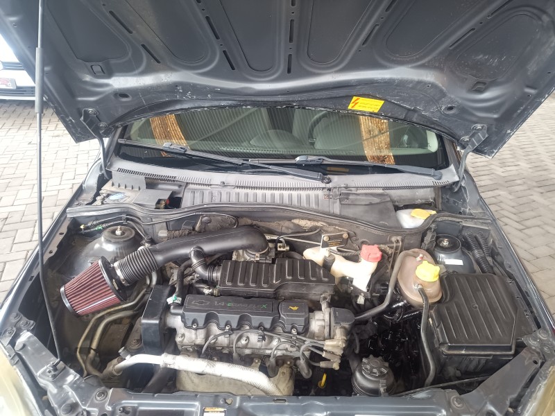 CORSA 1.4 MPFI PREMIUM 8V FLEX 4P MANUAL - 2009 - CAXIAS DO SUL