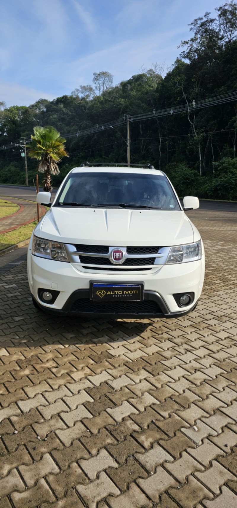FREEMONT 2.4 PRECISION 16V GASOLINA 4P AUTOMÁTICO - 2014 - IVOTI