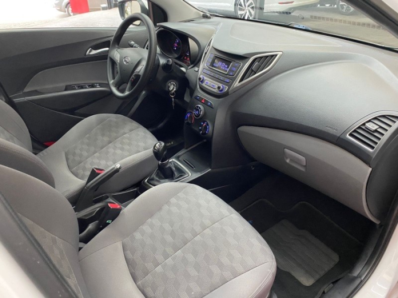 HB20 1.6 COMFORT PLUS 16V FLEX 4P MANUAL - 2017 - CAXIAS DO SUL