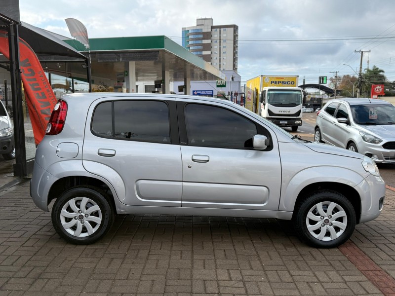 UNO 1.0 EVO VIVACE 8V FLEX 4P MANUAL - 2012 - LAGOA VERMELHA