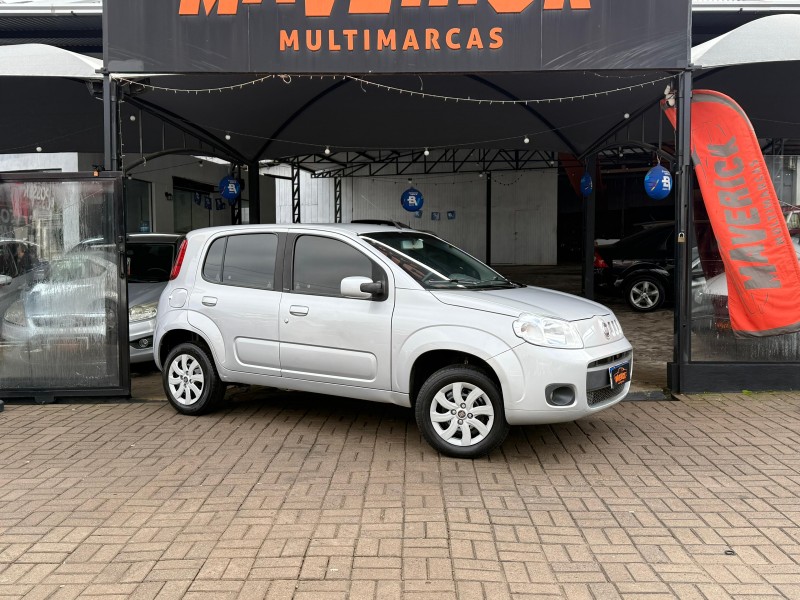 UNO 1.0 EVO VIVACE 8V FLEX 4P MANUAL - 2012 - LAGOA VERMELHA