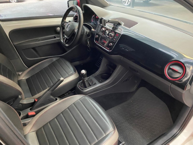 UP 1.0 TSI PEPPER UP 12V FLEX 4P MANUAL - 2018 - CAXIAS DO SUL