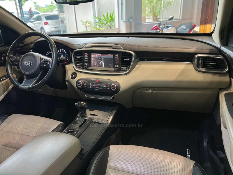 SORENTO 3.3 EX V6 24V GASOLINA 4P 7 LUGARES AUTOMATICO - 2018 - ESTâNCIA VELHA