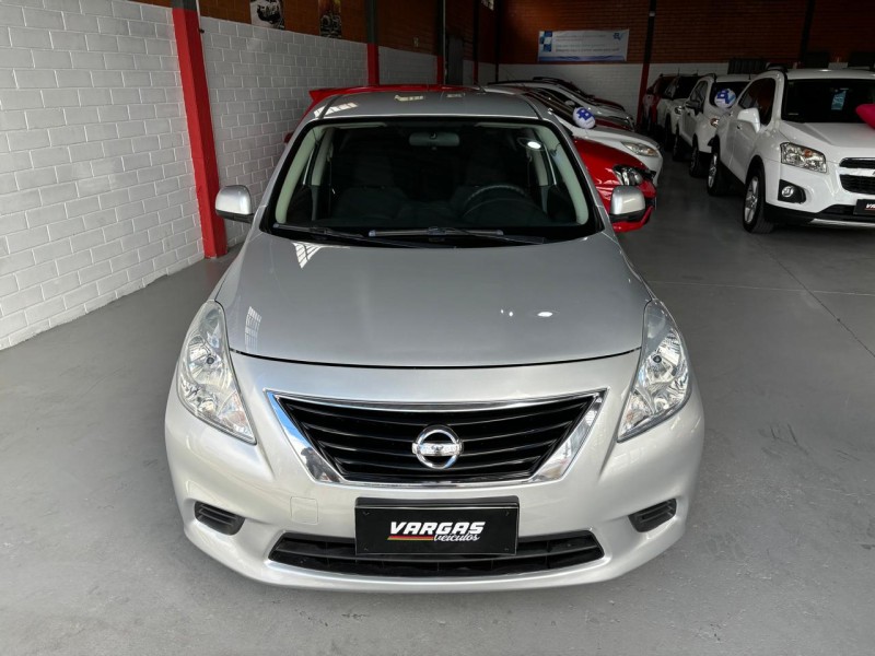 VERSA 1.6 16V FLEX SV 4P MANUAL - 2013 - CAXIAS DO SUL
