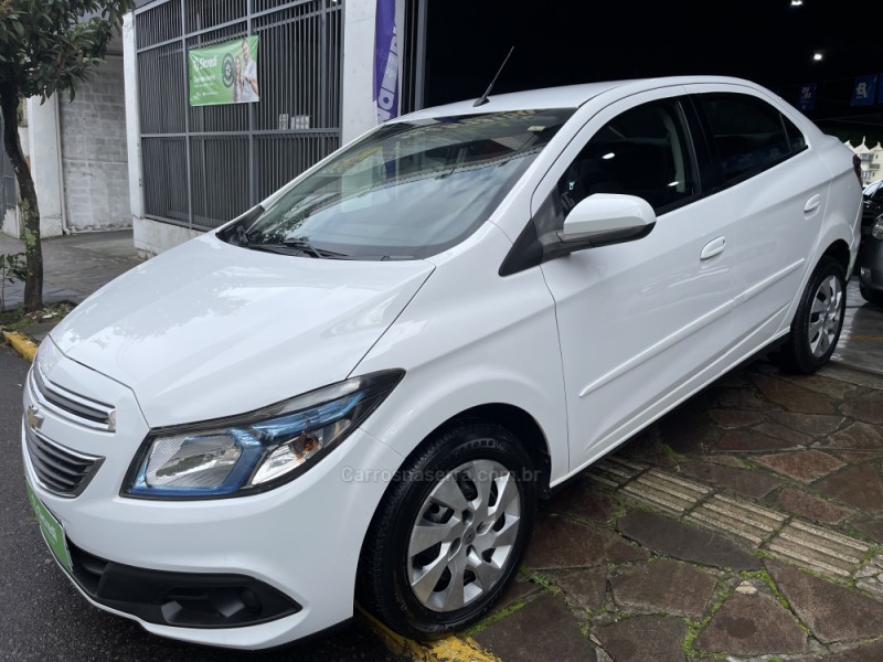 PRISMA 1.4 MPFI LT 8V FLEX 4P MANUAL - 2015 - BENTO GONçALVES