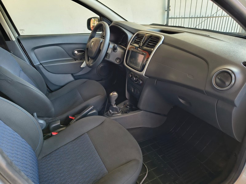 SANDERO 1.6 EXPRESSION 8V FLEX 4P AUTOMATIZADO - 2015 - CAXIAS DO SUL