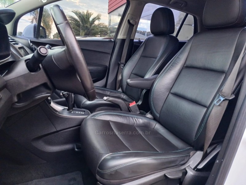 TRACKER 1.8 MPFI LTZ 4X2 16V FLEX 4P AUTOMÁTICO - 2014 - BOM PRINCíPIO