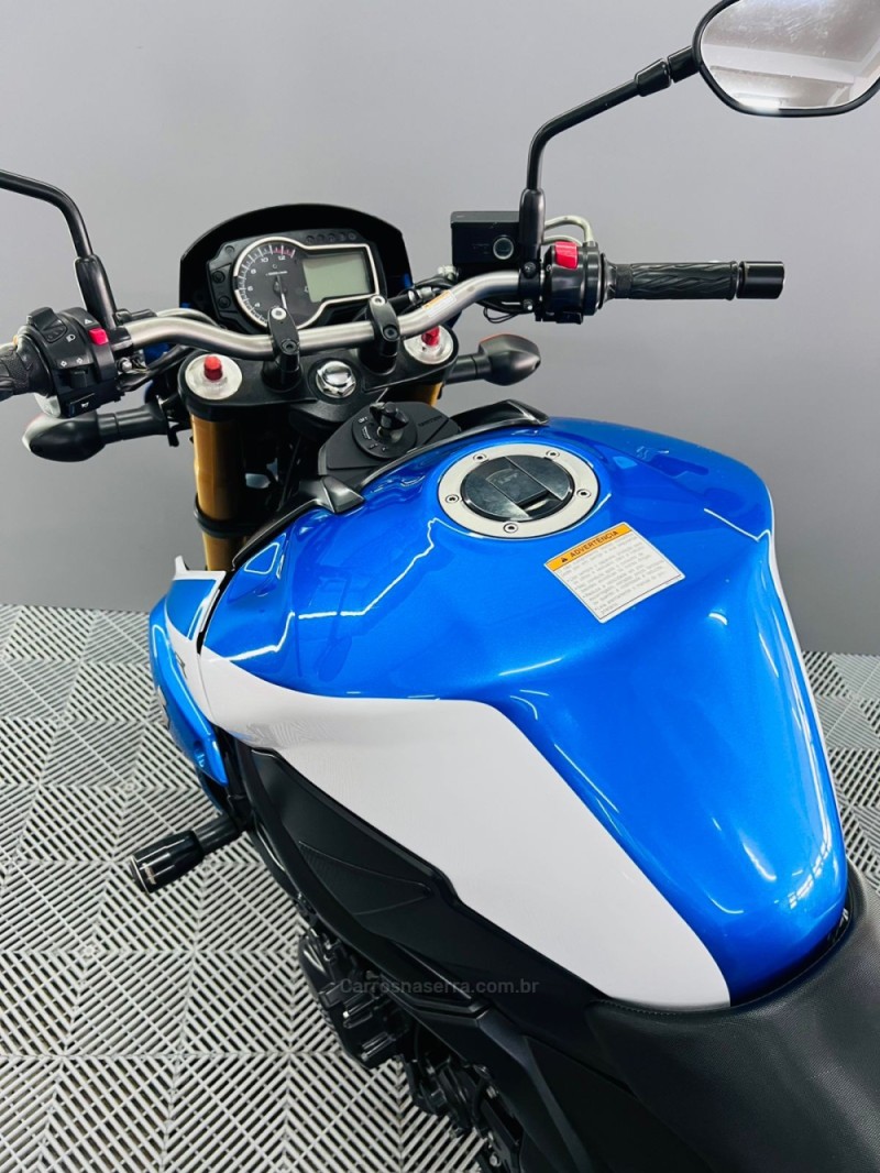 GSR 750 - 2016 - CAMPO BOM
