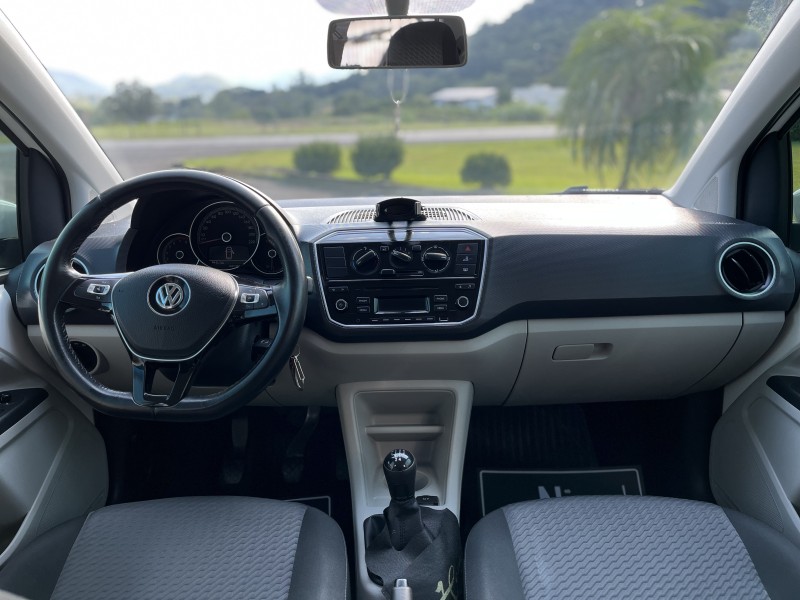 UP 1.0 TSI MOVE UP 12V FLEX 4P MANUAL - 2018 - BOM PRINCíPIO