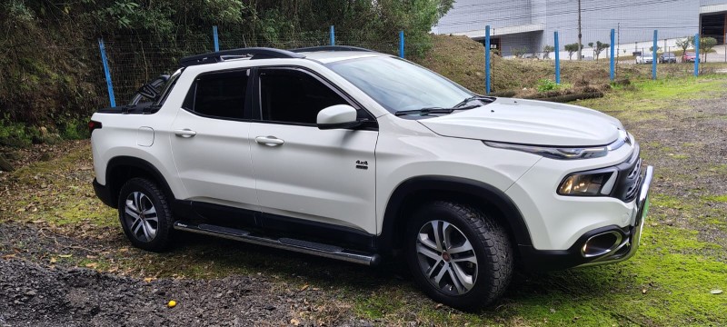 TORO 2.0 16V TURBO DIESEL FREEDOM 4WD AT9 AUTOMÁTICO - 2019 - CAXIAS DO SUL