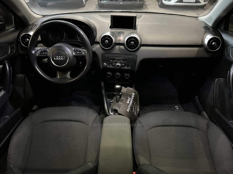 A1 1.4 TFSI ATTRACTION 16V 122CV GASOLINA 2P AUTOMÁTICO - 2012 - CAXIAS DO SUL