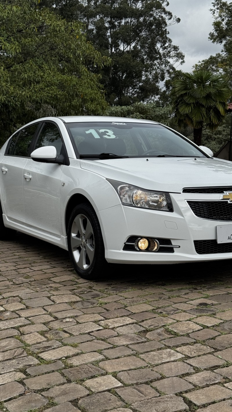 CRUZE 1.8 LT SPORT6 16V FLEX 4P MANUAL - 2013 - LAJEADO