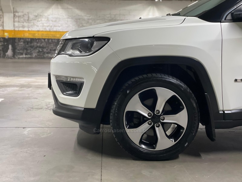 COMPASS 2.0 16V FLEX LONGITUDE AUTOMÁTICO - 2018 - CAXIAS DO SUL