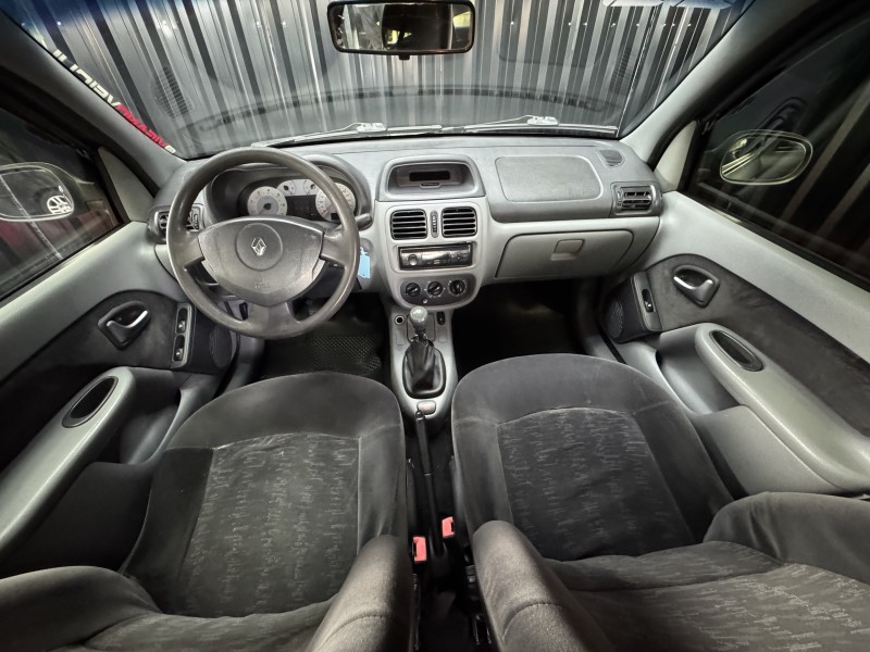 CLIO 1.6 PRIVILÉGE SEDAN 16V FLEX 4P MANUAL - 2006 - CAXIAS DO SUL