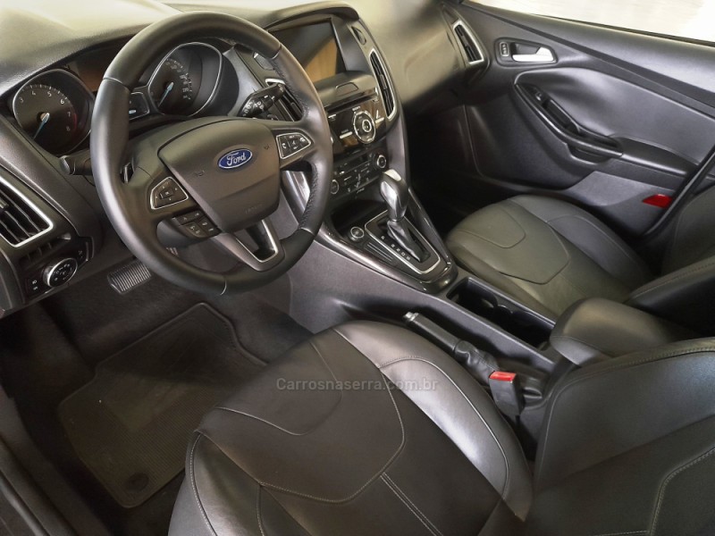 FOCUS 2.0 TITANIUM HATCH 16V FLEX 4P AUTOMÁTICO - 2017 - CAXIAS DO SUL