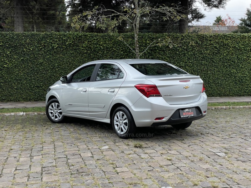 PRISMA 1.4 MPFI LT 8V FLEX 4P MANUAL - 2018 - FARROUPILHA
