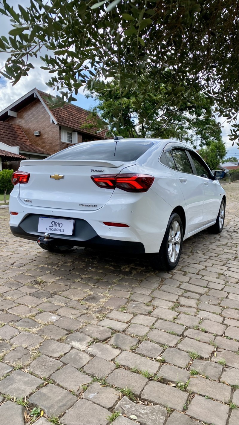 ONIX 1.0	PREMIER II PLUS 12V TURBO FLEX 4P AUTOMÁTICO - 2020 - LAJEADO