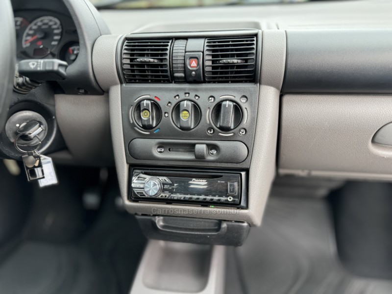 CLASSIC 1.0 VHC LS 8V FLEX 4P MANUAL - 2015 - CASCA