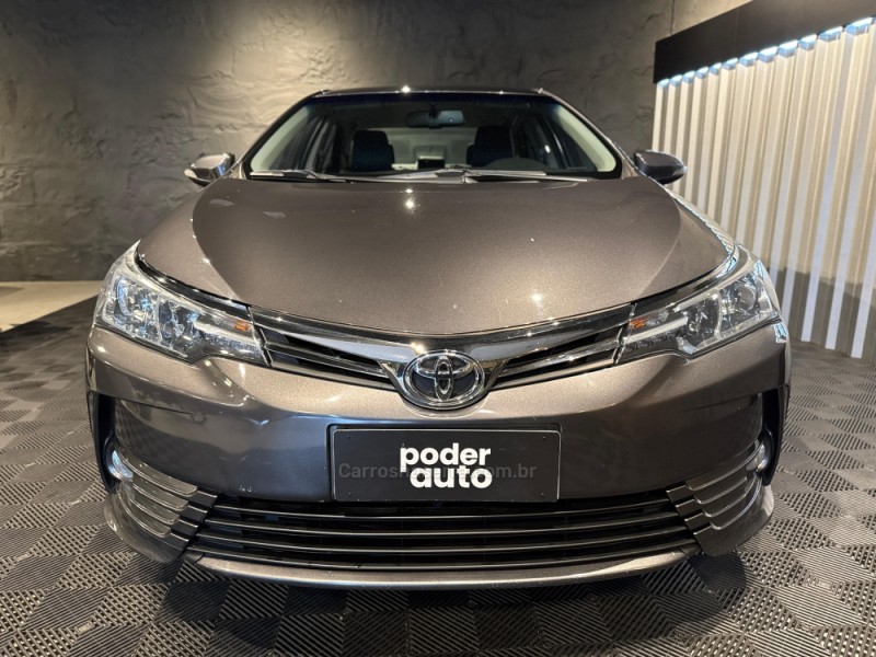 COROLLA 2.0 XEI 16V FLEX 4P AUTOMÁTICO - 2019 - FARROUPILHA