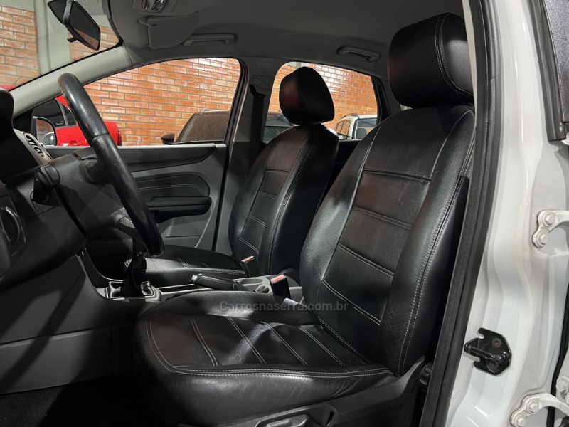 FOCUS 1.6 S 16V FLEX 4P MANUAL - 2011 - BENTO GONçALVES