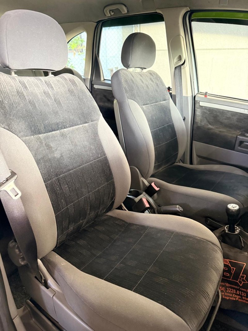 MERIVA 1.8 MPFI MAXX 8V FLEX 4P MANUAL - 2005 - CAXIAS DO SUL