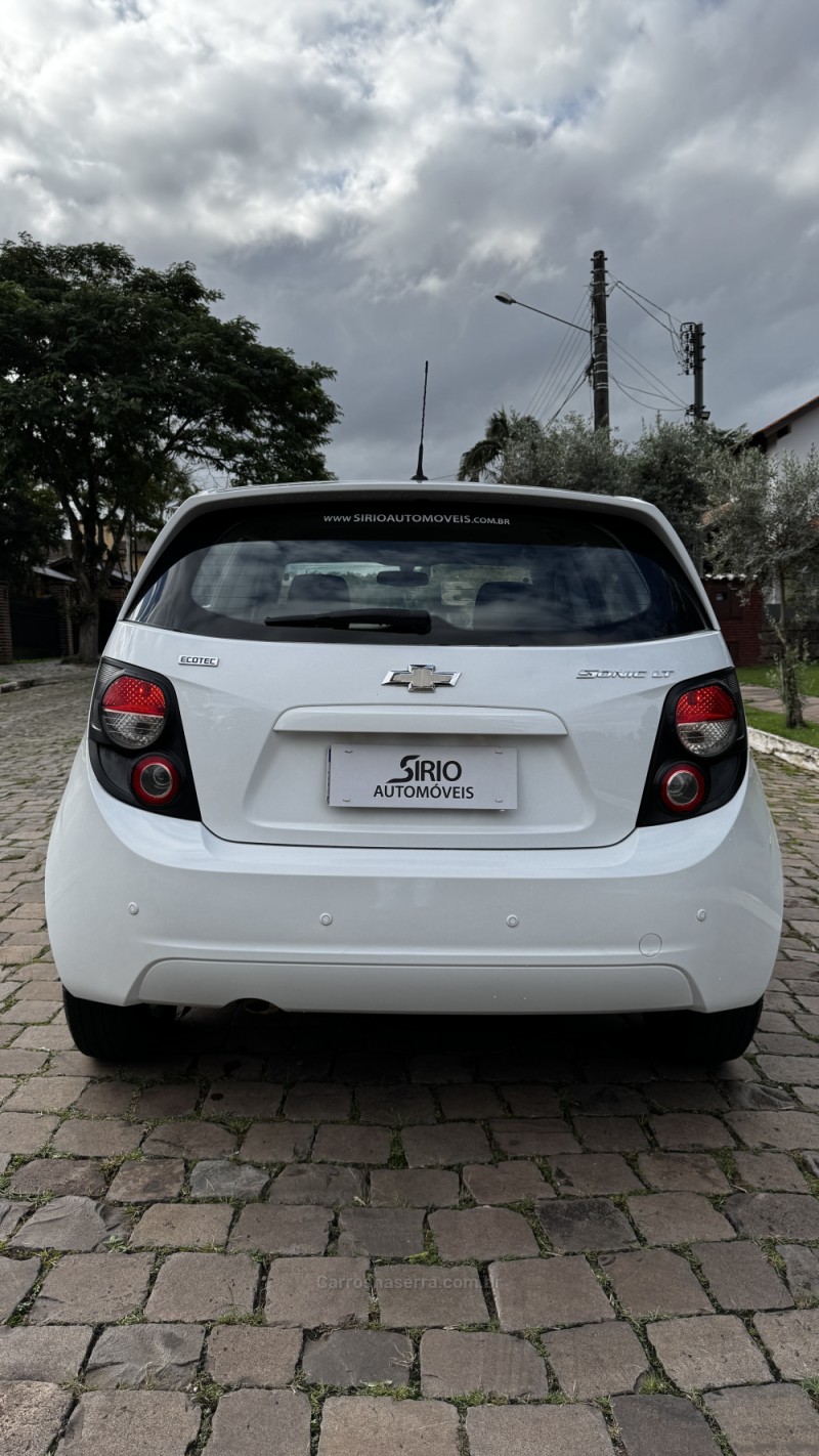 SONIC 1.6 LT 16V FLEX 4P MANUAL - 2013 - LAJEADO