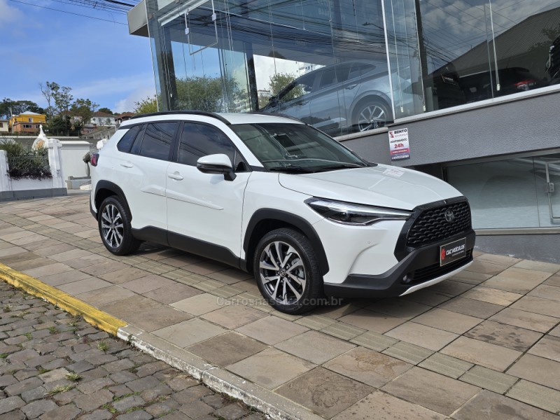 COROLLA 2.0 CROSS XRE 16V FLEX 4P AUTOMÁTICO - 2024 - BENTO GONçALVES