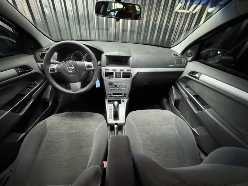 VECTRA 2.0 MPFI ELEGANCE 8V 140CV FLEX 4P AUTOMÁTICO - 2009 - CAXIAS DO SUL