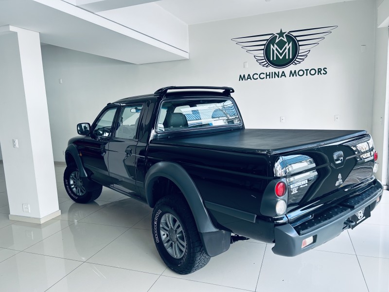 L200 OUTDOOR 2.5 HPE 4X4 CD 8V TURBO INTERCOOLER DIESEL 4P MANUAL - 2008 - CAXIAS DO SUL