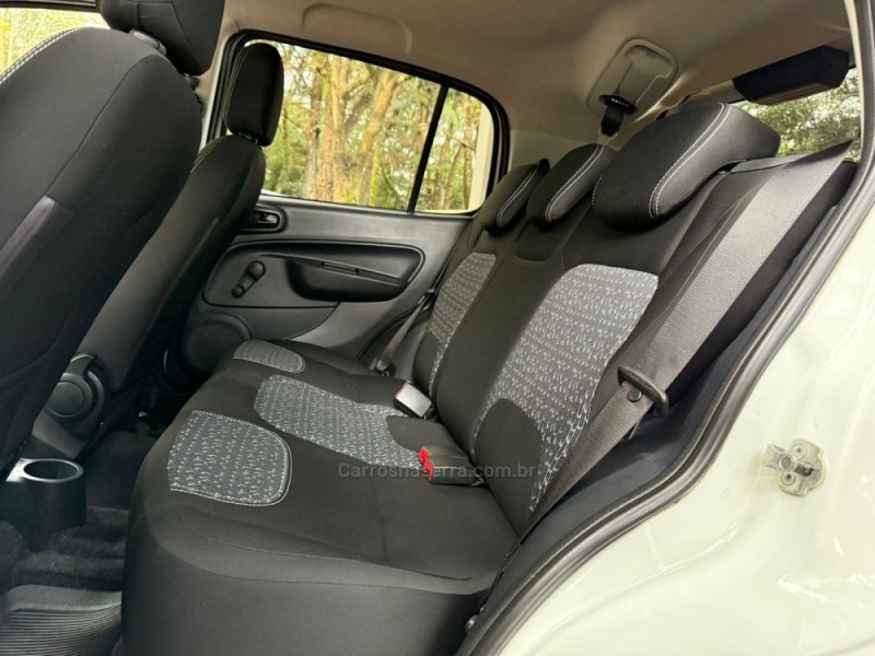 UNO 1.0 EVO ATTRACTIVE 8V FLEX 4P MANUAL - 2021 - DOIS IRMãOS
